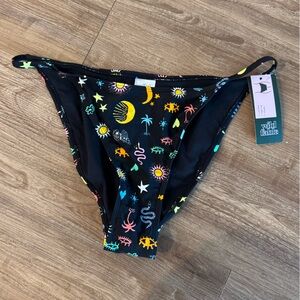 NWT Wild Fable Multi Icon Low-Rise Cheeky High Leg Bikini Bottoms - Size M